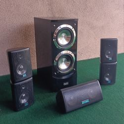 Home Theater Speakers Set