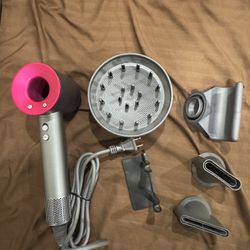 Dyson With Parts