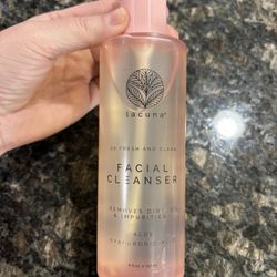 NEW LACUNA FACIAL CLEANSER LARGE SIZE $7!