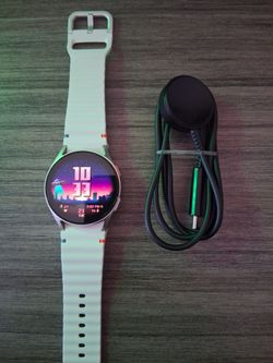 Samsung Galaxy watch 7 Excellent condition with charger