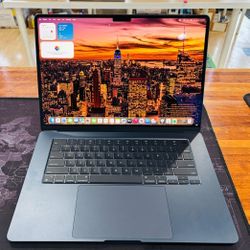 Apple MacBook Air 15” M3 2024 16GB 512GB Fully Functional
