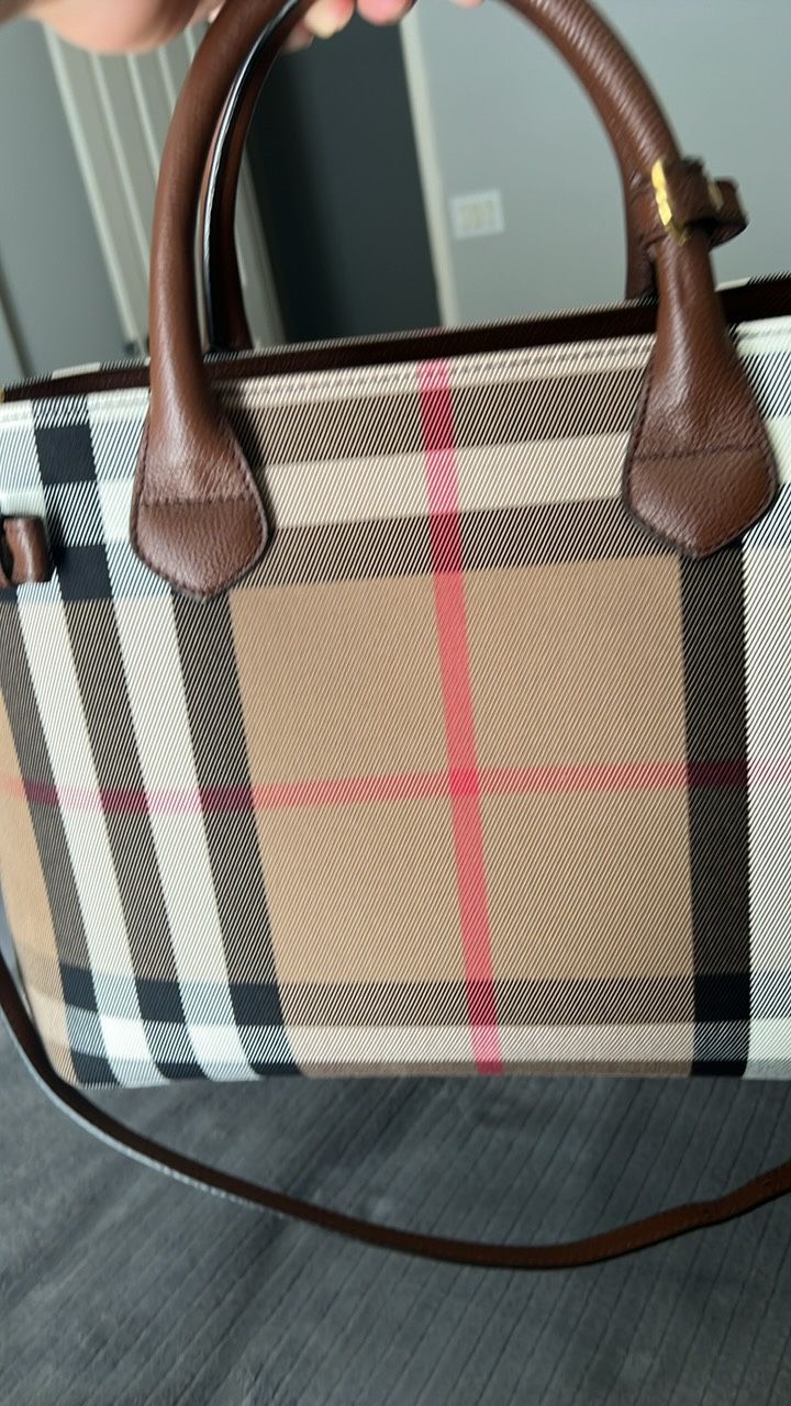 Authentic Burberry Purse