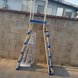 Above ground pool stairs