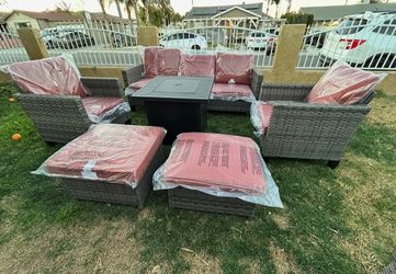 Patio furniture set outdoor new in the box