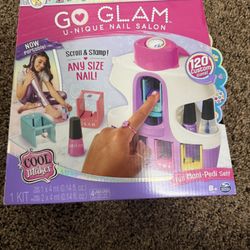 So Glam Nail Salon 