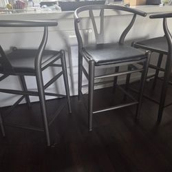 Set Of 3 Counter Height Bar Stools 