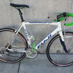 Fuji Roubaix 2.0 Carbon fiber Bicycle