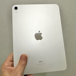 FIRM PRICE - iPad 10th Generation 256gb Silver with Logitech Rugged Touch 4 Keyboard Case