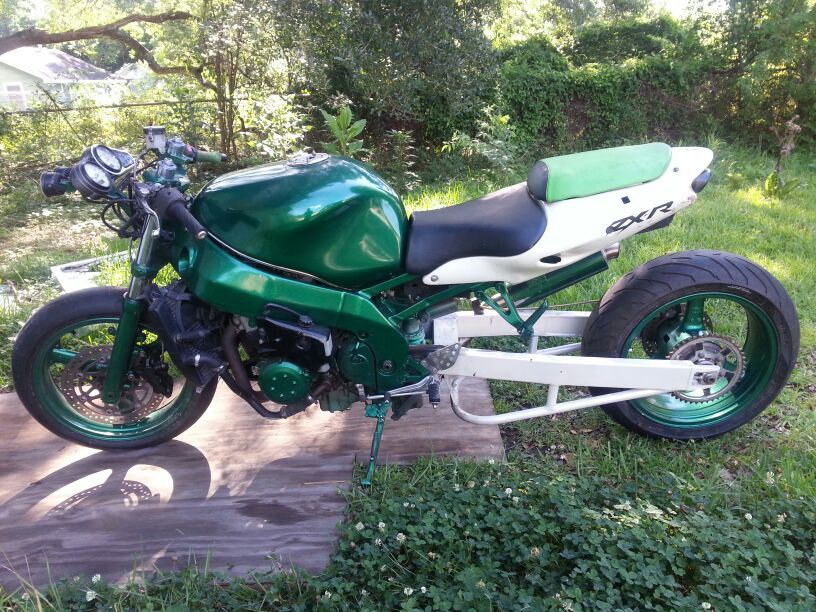 CUSTOM 1998 ZX9R & 1999 CBR919RR for Sale in Houston, TX - OfferUp