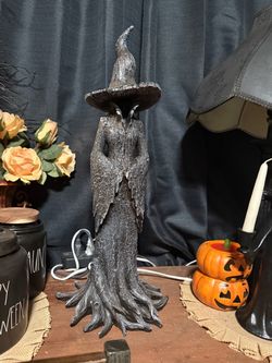 Cracker Barrel witch