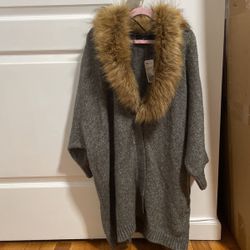 Forever21 Cardigan With Fuzzy Collar 