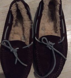 Brown suede ugg slippers