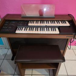 Gulbransen D210 Electric Organ/Piano + Bench — Great Condition — $40 OBO