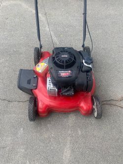 Yard Machine Push Lawnmower
