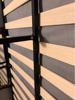 Queen size bed frame aluminum