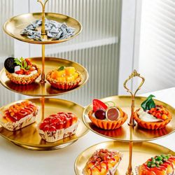 A Gold Double-Layer Metal Dessert Rack, European Style Delicate Cake Dim Sum Display Rack, Afternoon Tea Wedding Decoration Display Rack, Mad 