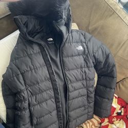 The North Face Down Jacket Womens Medium Black Puffer Fur Lined Insulated Ladies