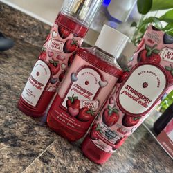 Bath And Body Works Strawberry Poundcake