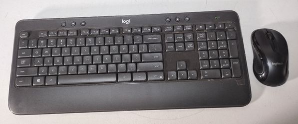 Logitech MK540 Advanced Wireless Keyboard and Mouse Combo