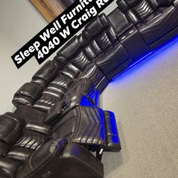 ✨️ Reclining Sectionals, Sofas ✨️ Furniture Queen Bedrooms, Dining Avail 