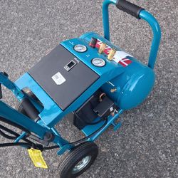 Makita 5.2gal 3hp 6.5cfm Unused For Pick Up Fremont Sea