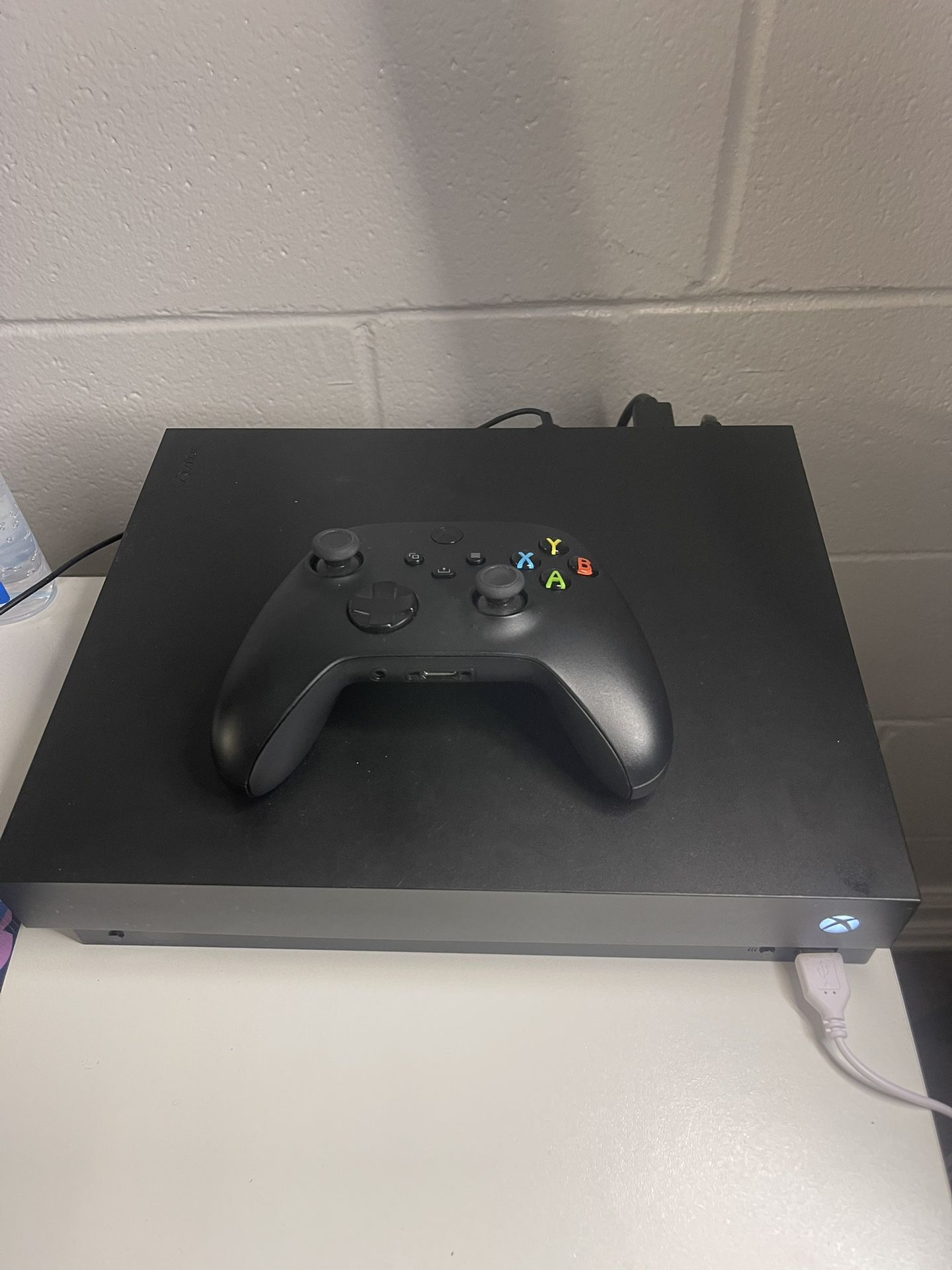 Xbox One X