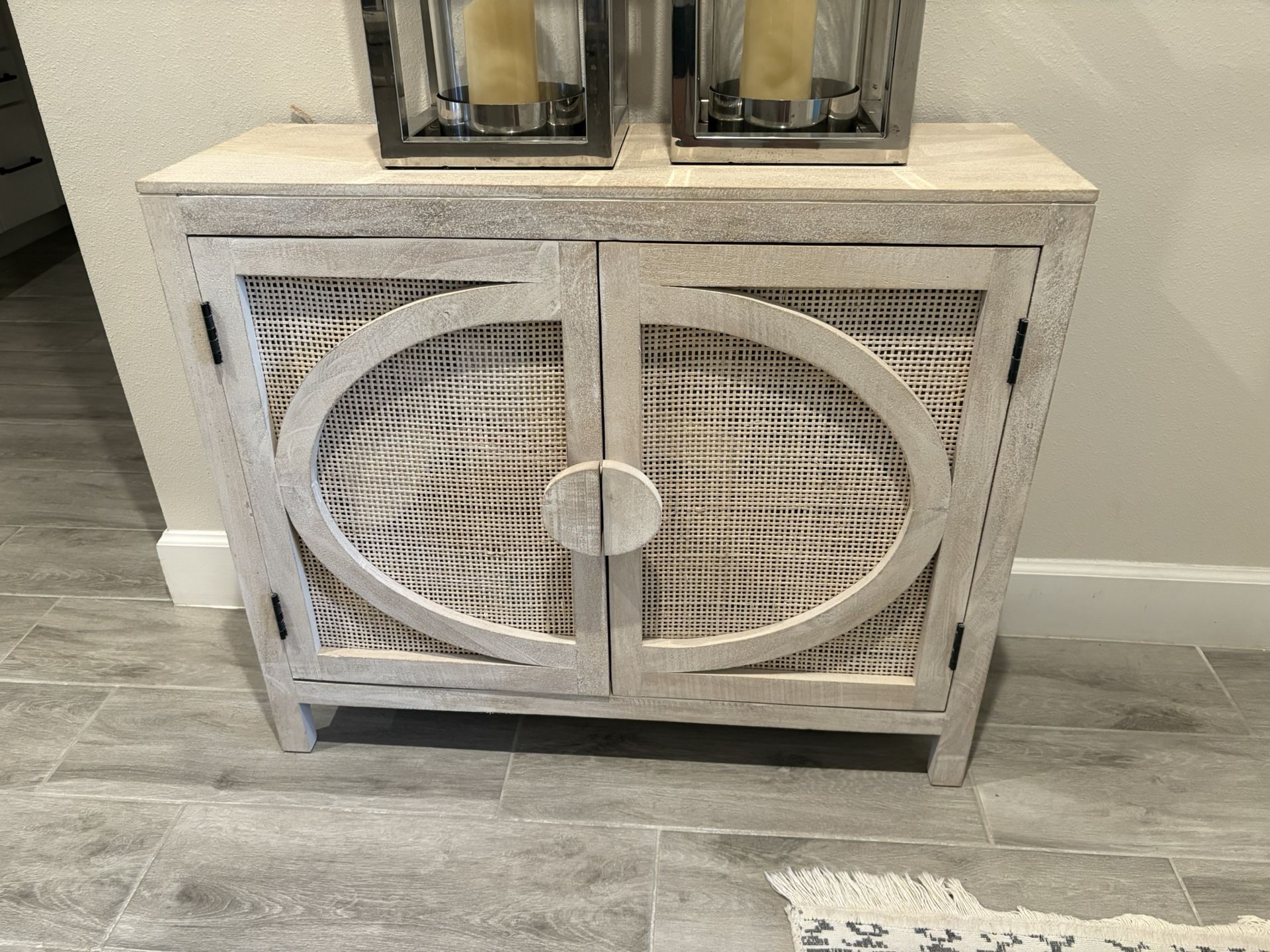 Decorative End Table