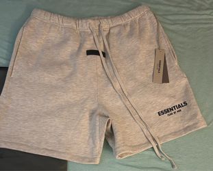 Fear of God Essentials Light Grey Shorts Men’s Large – Authentic