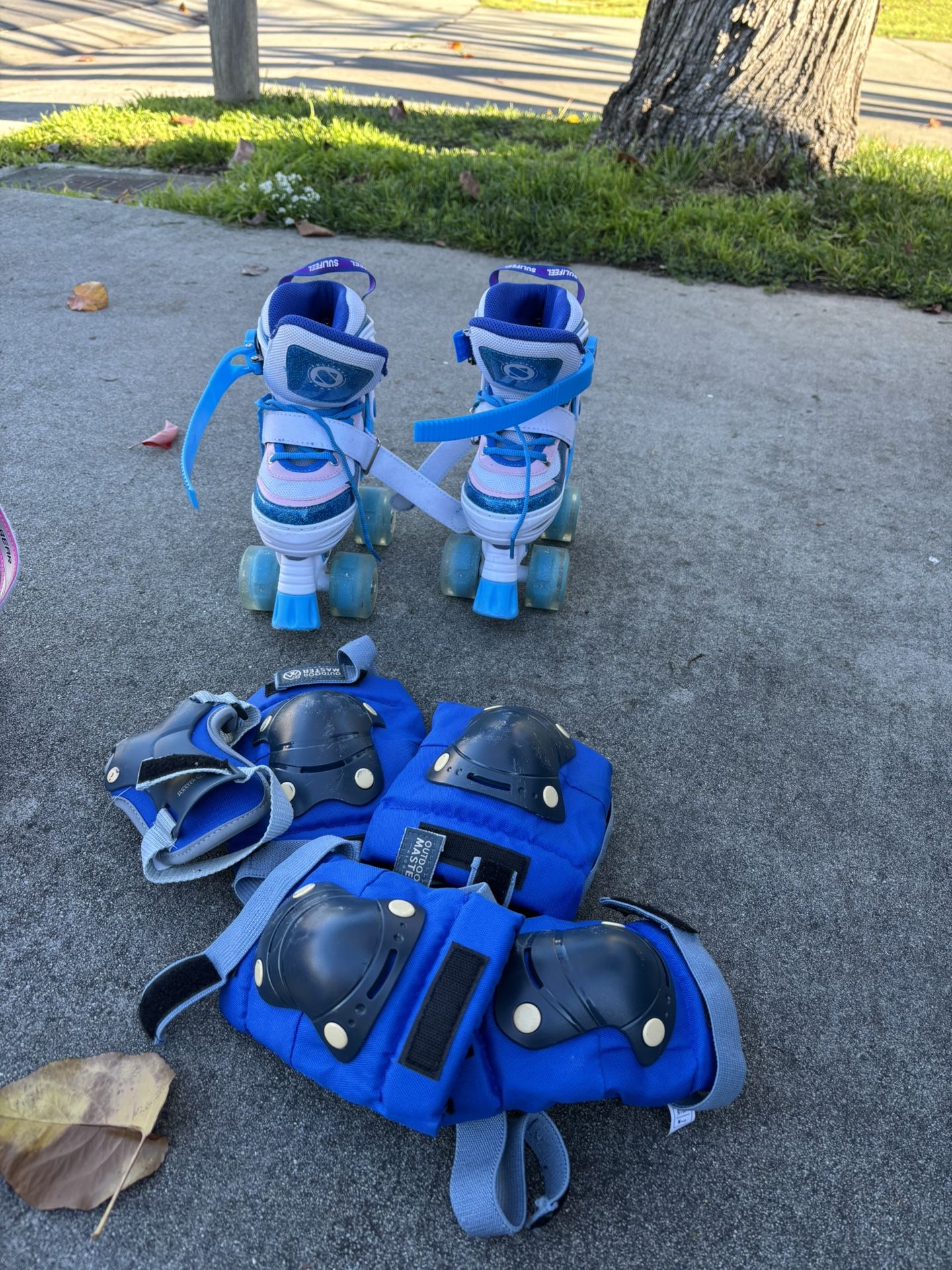 Roller Skate Boy 10-13 Adjustable Light Up