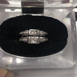 18Kt White Gold Diamond Ring Set Size 5 1/4
