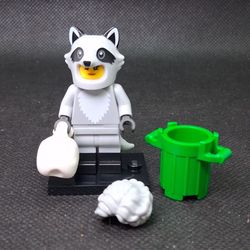 LEGO RACCOON SUIT