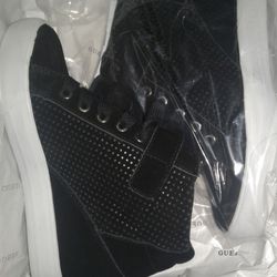 Guess Platform shoes size 6
