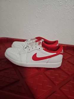 Jordan 1 low sz 9.5