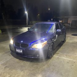2004 BMW 525i