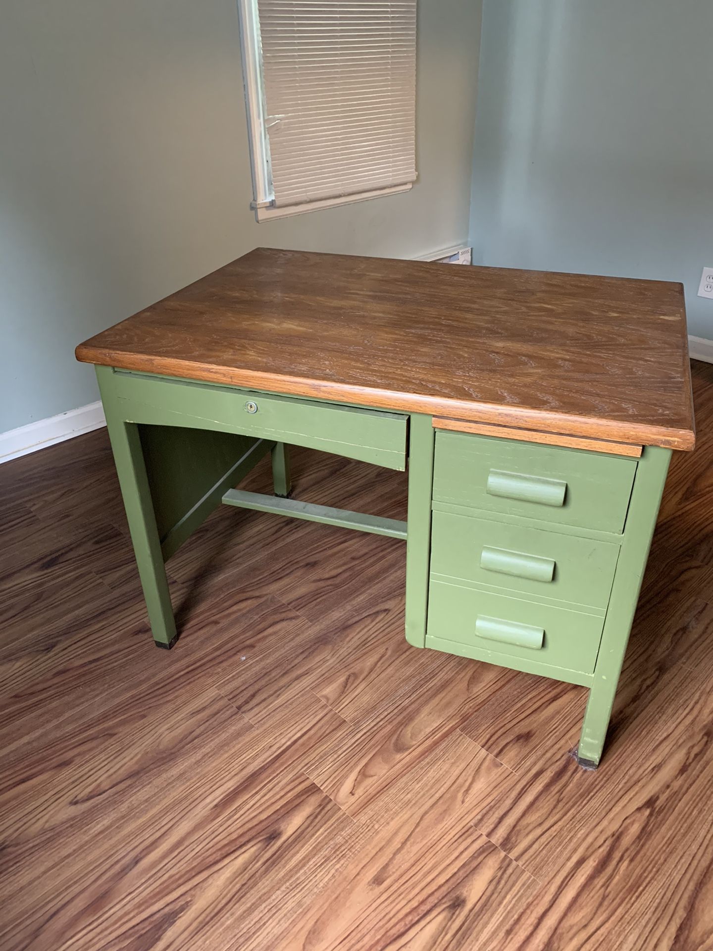 Refinished vintage teacher desk for Sale in Seattle, WA OfferUp