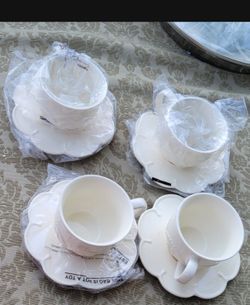 Set 4 Platos Y 4 Tasitas De Princess House Nuevos En Caja 45🌼