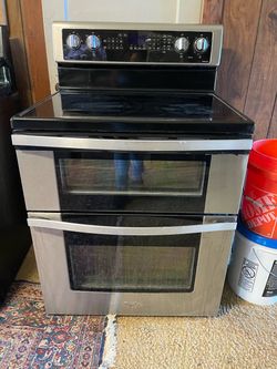 Whirlpool electric stove