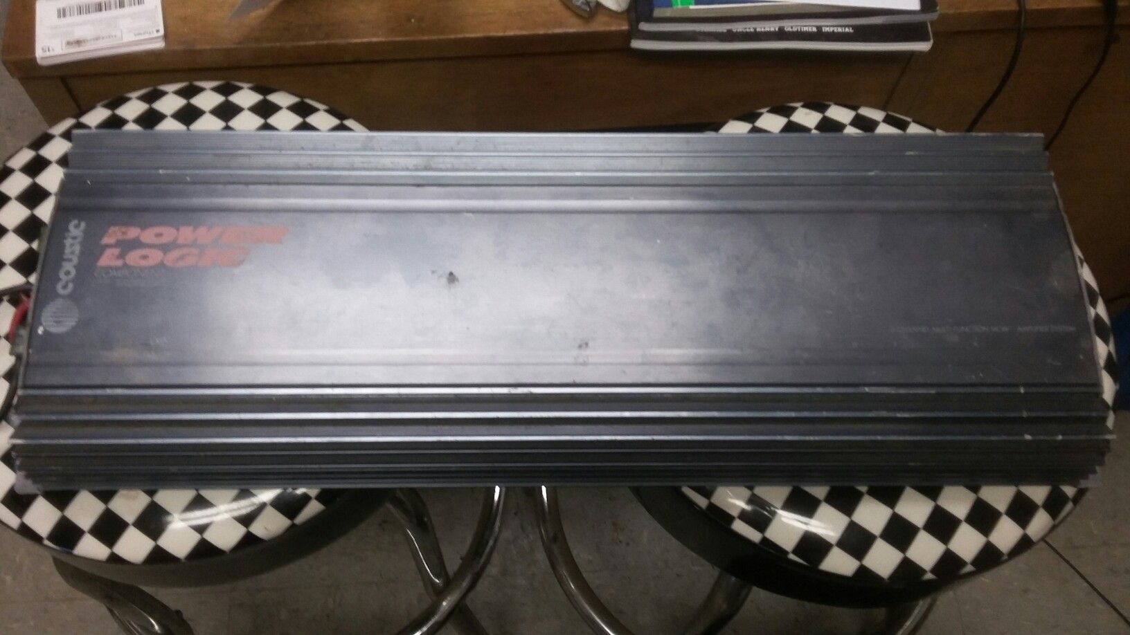 Coustic Power Logic 6 Channel 660 Watt Amplifier