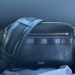 Black Dior Messenger Bag 