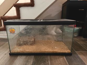 16 Gallon Reptile Enclosure