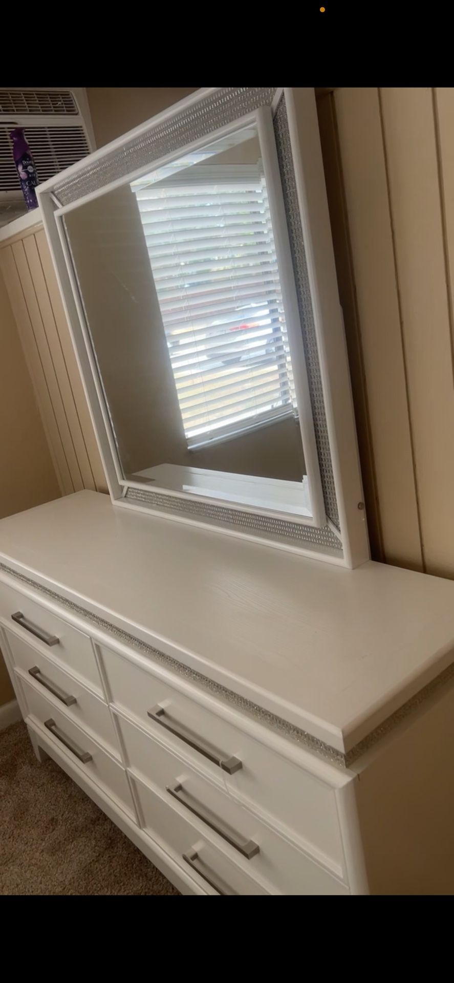 Brand New White Queen Bedroom Set w/ Mattress, Headboard & Lights