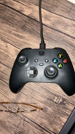 Xbox and monitor bundle