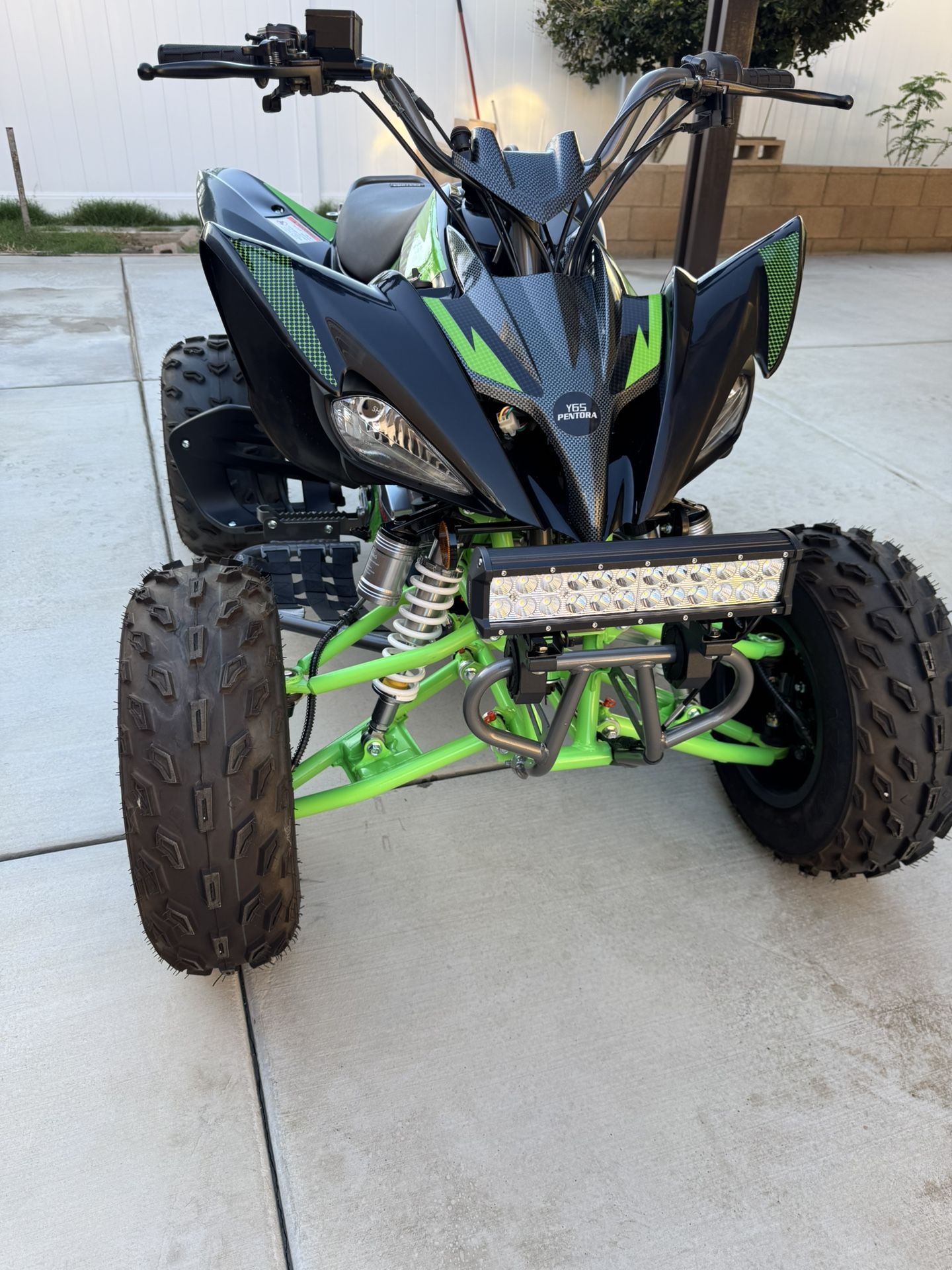 2024 Vitacci Pentora 250