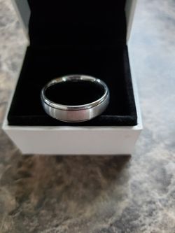 Men's Tungsten Ring