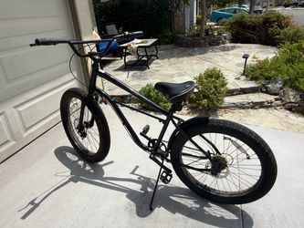 Bike: Beach Cruiser Del Sol
