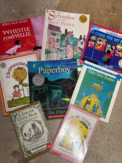 Children's picture books bundle. 8 books