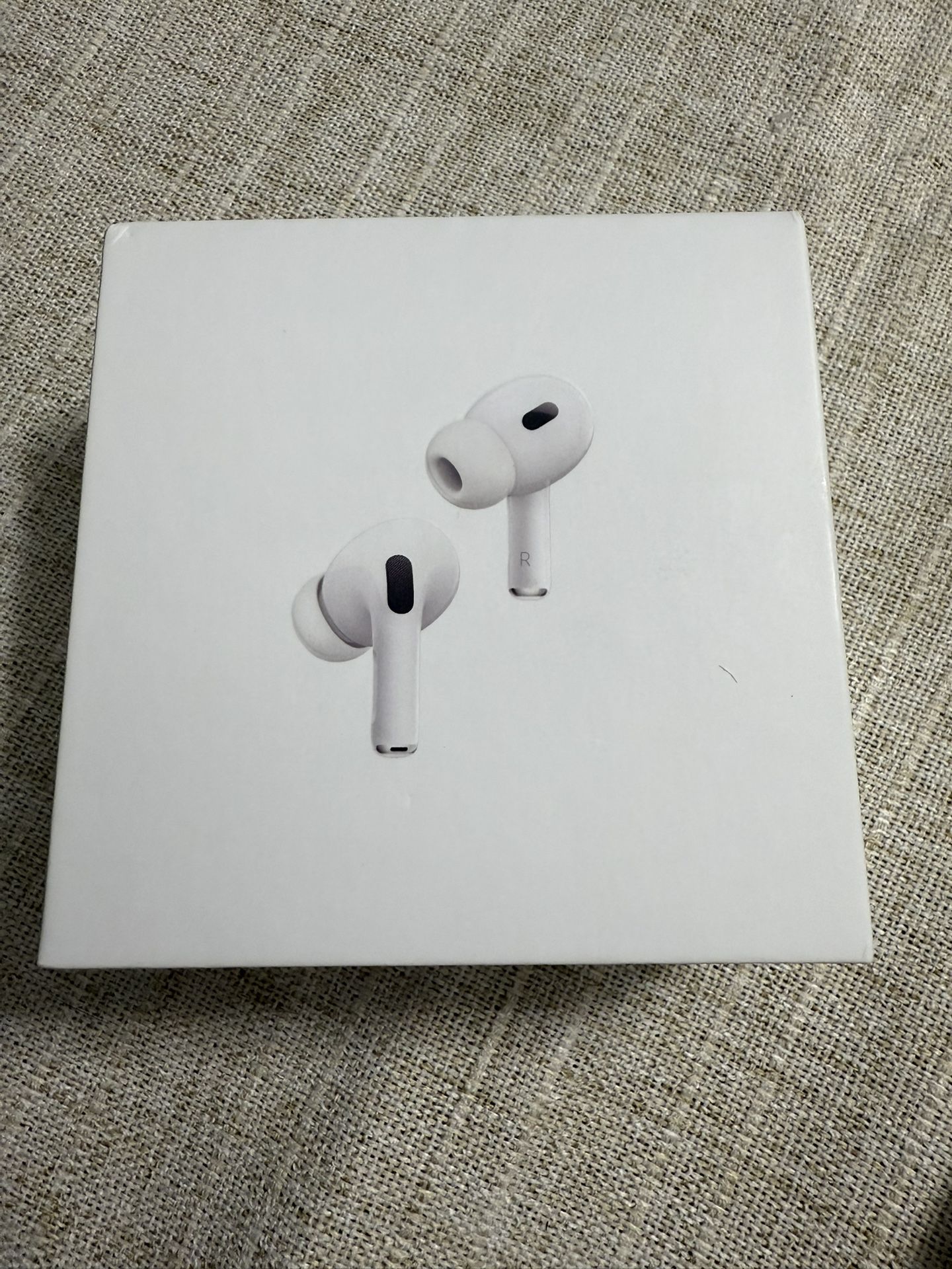 AirPods