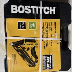 BOSTITCH 15 GA FINISH NAILER KIT – ANGLED / SMART POINT