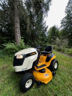 FS: Cub-Cadet LTX1046 Mower Riding Lawnmower