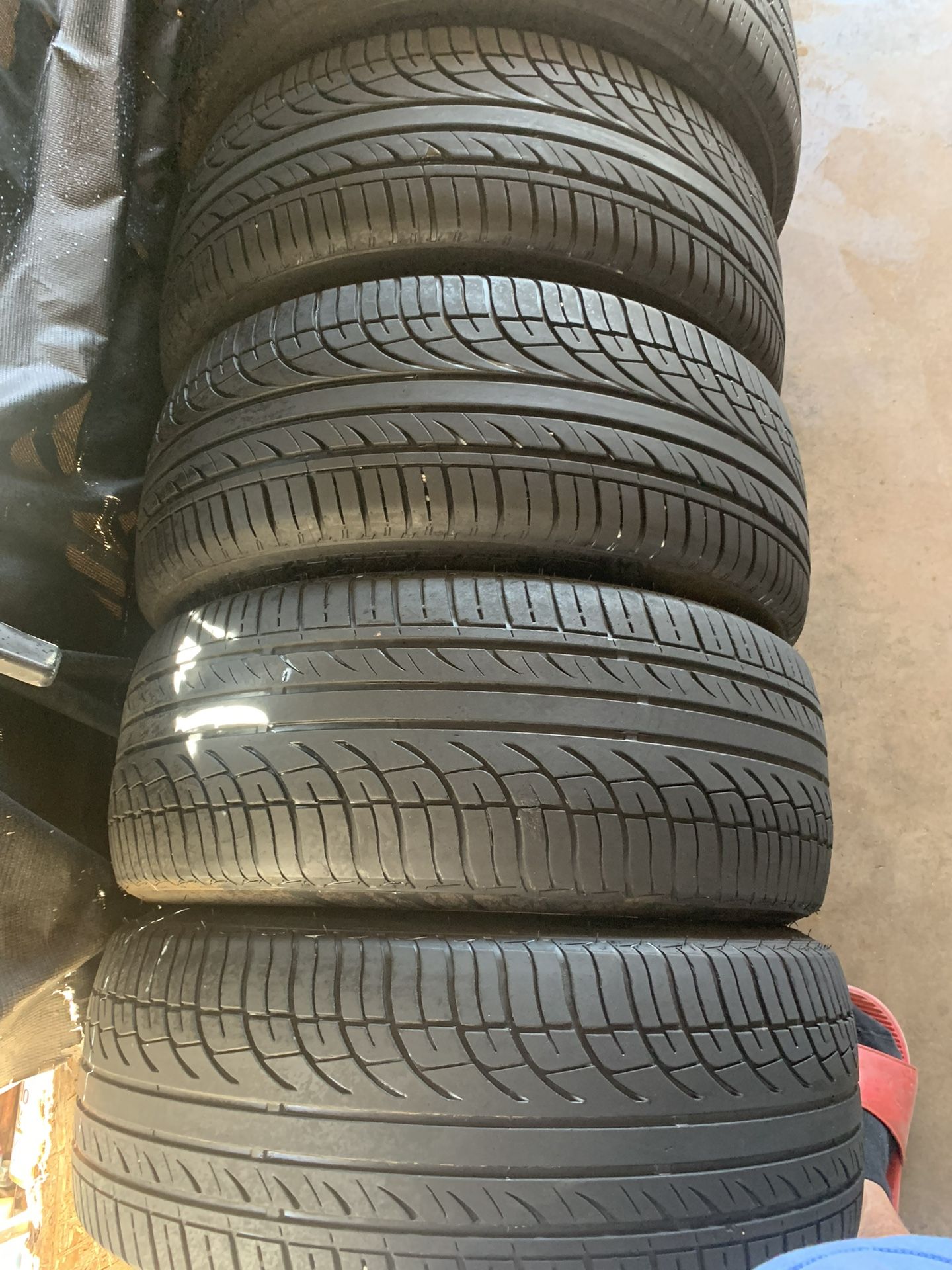 235 55 17 Good Set Tires  Fullway Used Have Good Tread Left 